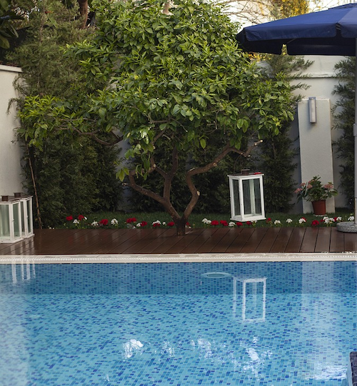 Pool cleaning & repairs Camps Bay